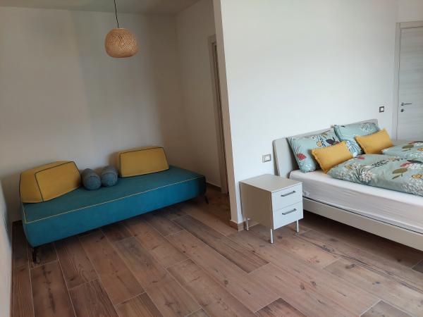 Cosy bedroom in the Crandola holiday home on Lake Orta